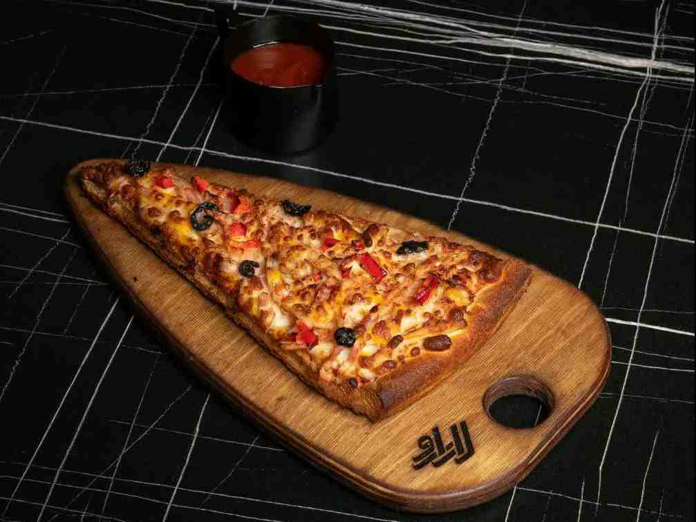 کافه لازارو قم