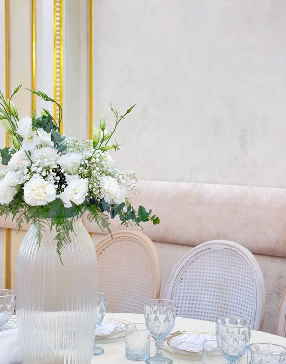 تالار شیرین